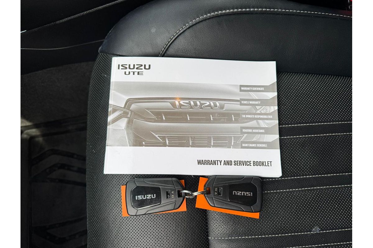 2023 Isuzu MU-X LS-T