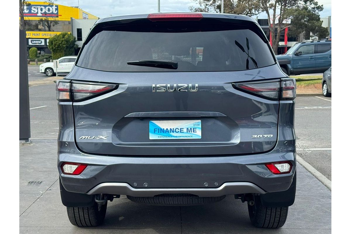 2023 Isuzu MU-X LS-T