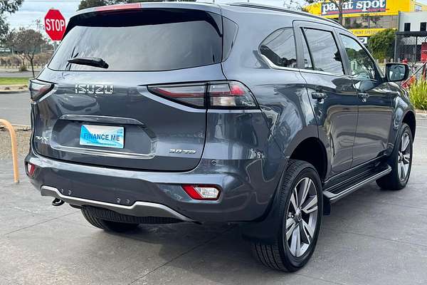 2023 Isuzu MU-X LS-T