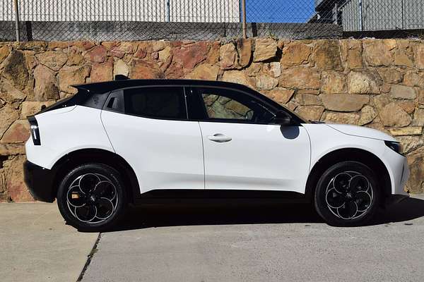2025 Alfa Romeo JUNIOR IBRIDA (HYBRID) 966 MY25