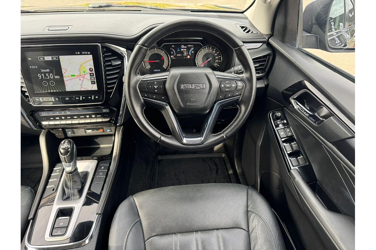 2023 Isuzu MU-X LS-T