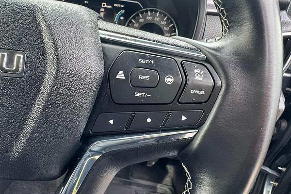 2023 Isuzu MU-X LS-T