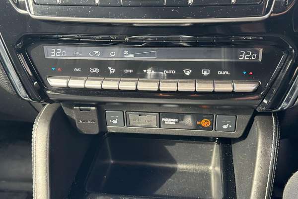 2023 Isuzu MU-X LS-T