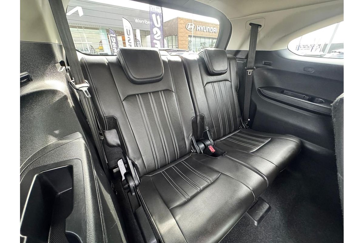 2023 Isuzu MU-X LS-T