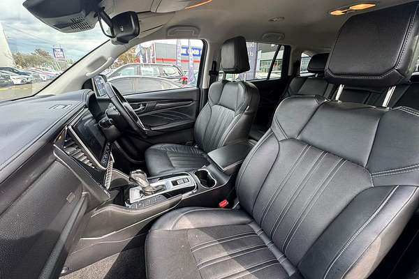 2023 Isuzu MU-X LS-T