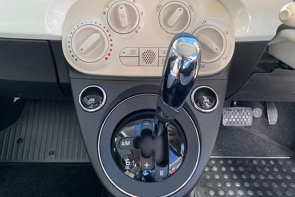 2021 Fiat 500 Lounge Series 8