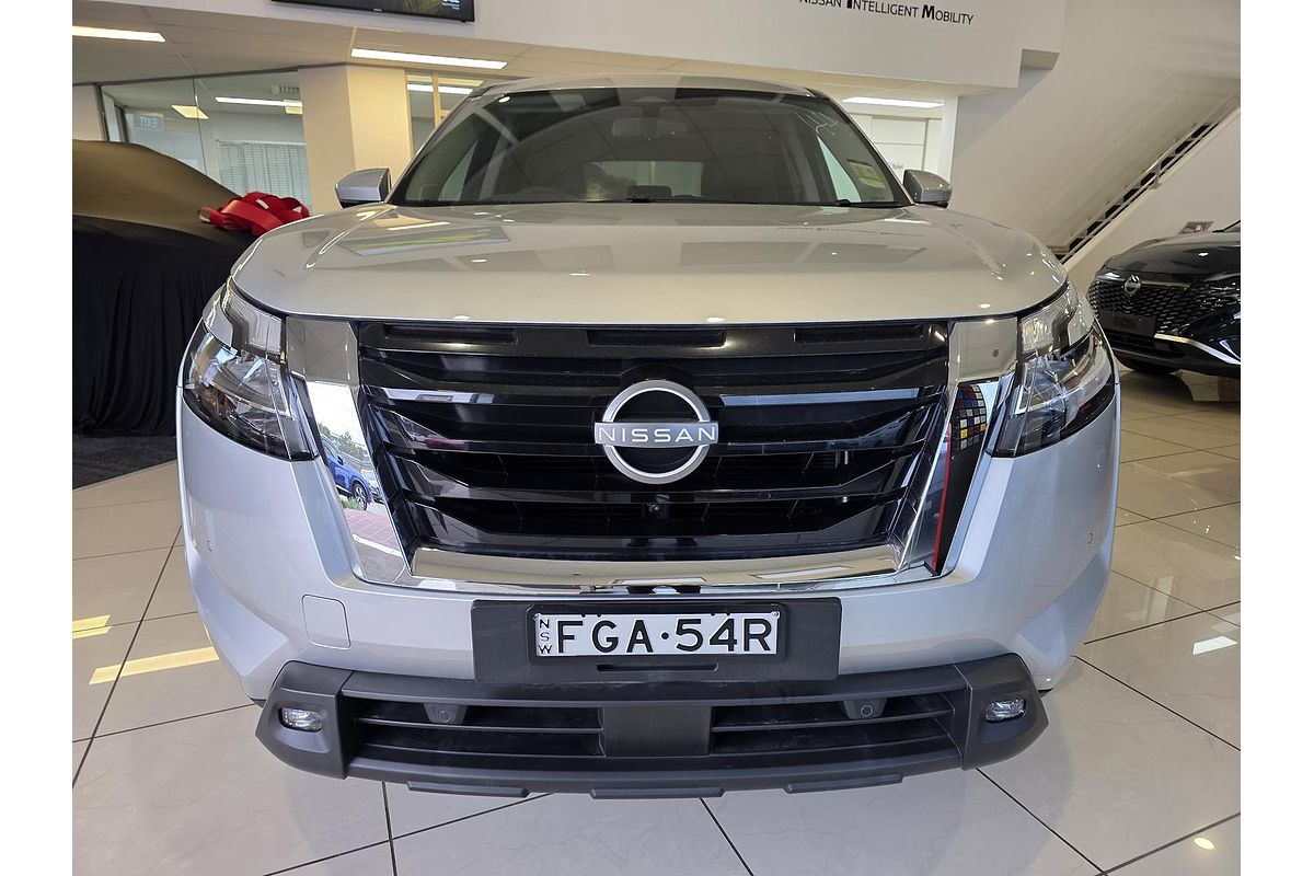 2023 Nissan Pathfinder Ti R53