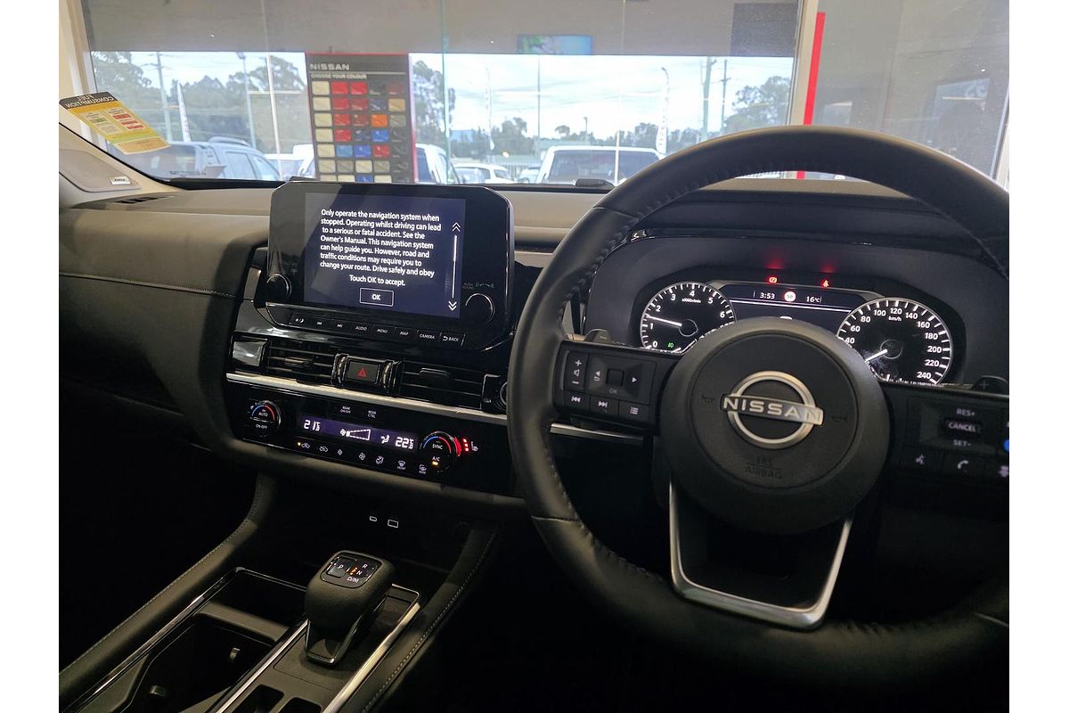 2023 Nissan Pathfinder Ti R53