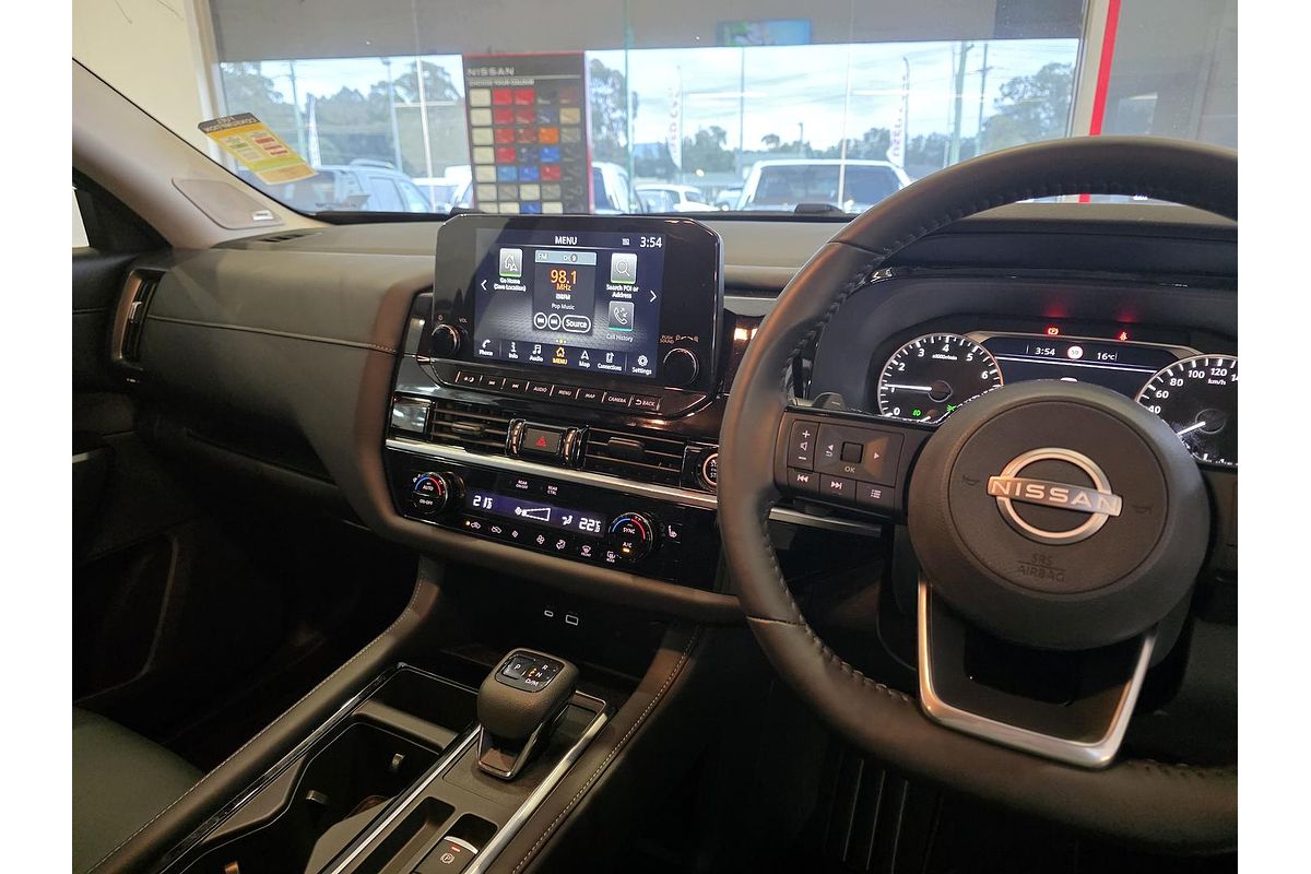 2023 Nissan Pathfinder Ti R53