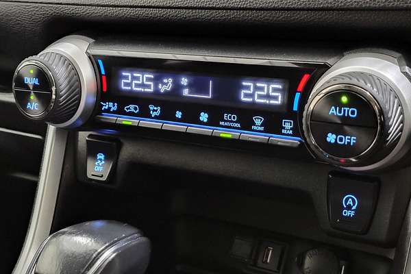 2022 Toyota RAV4 GXL MXAA52R