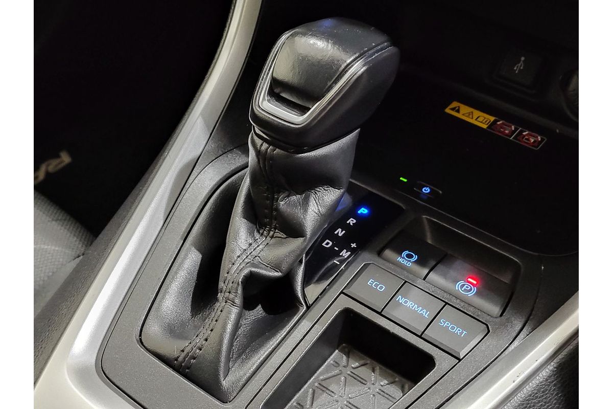 2022 Toyota RAV4 GXL MXAA52R