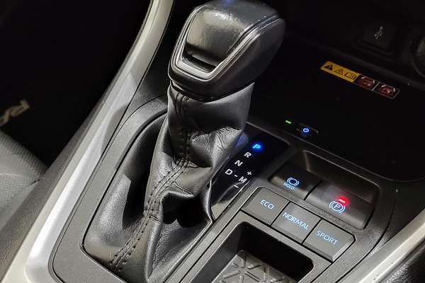 2022 Toyota RAV4 GXL MXAA52R