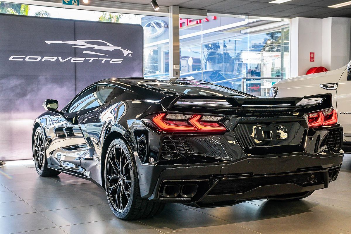 2024 Chevrolet Corvette Stingray 2LT C8