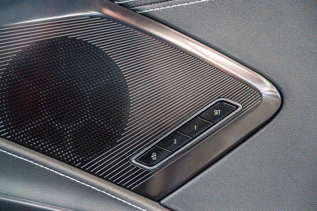 2024 Chevrolet Corvette Stingray 2LT C8