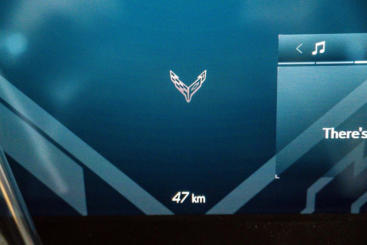 2024 Chevrolet Corvette Stingray 2LT C8
