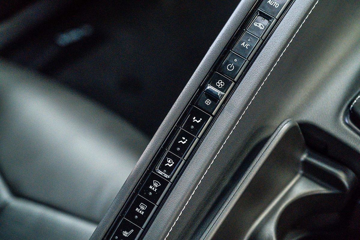 2024 Chevrolet Corvette Stingray 2LT C8