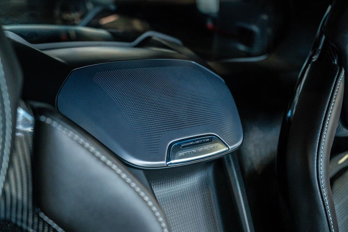 2024 Chevrolet Corvette Stingray 2LT C8