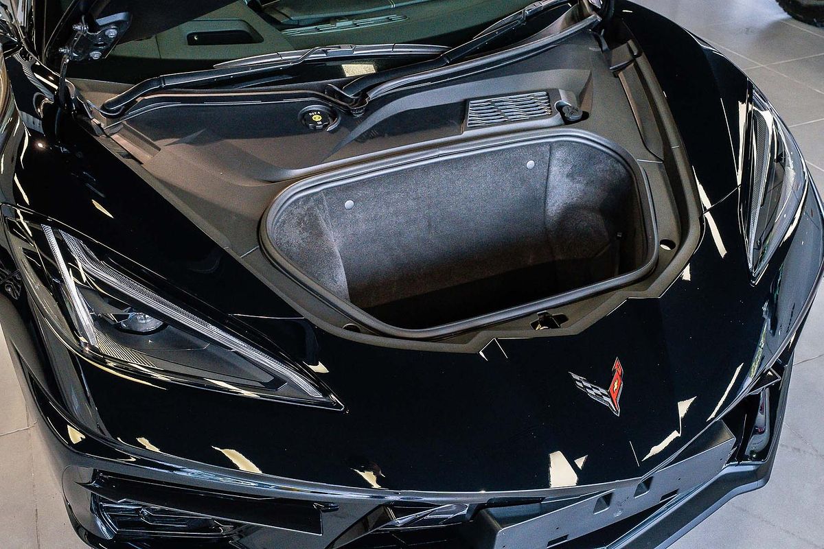 2024 Chevrolet Corvette Stingray 2LT C8
