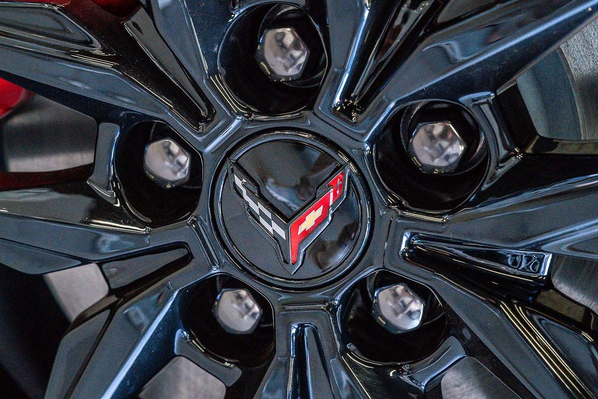 2024 Chevrolet Corvette Stingray 2LT C8