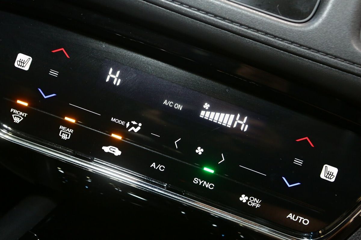 2015 Honda HR-V VTi-L