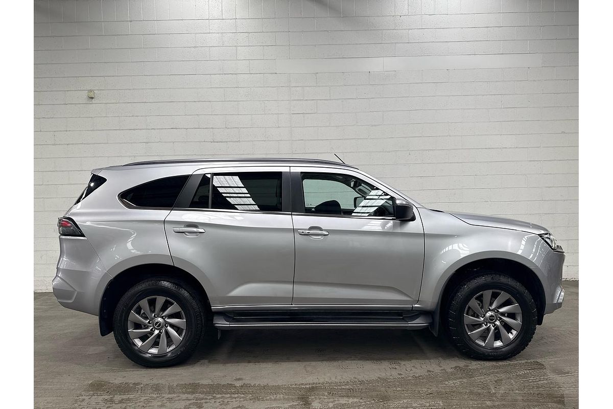 2023 Isuzu MU-X LS-U