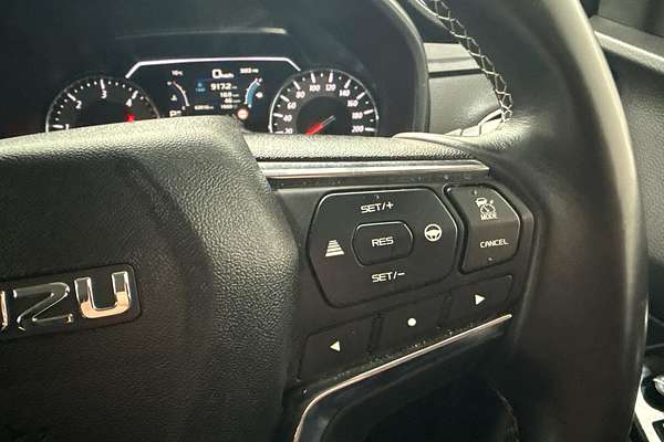 2023 Isuzu MU-X LS-U