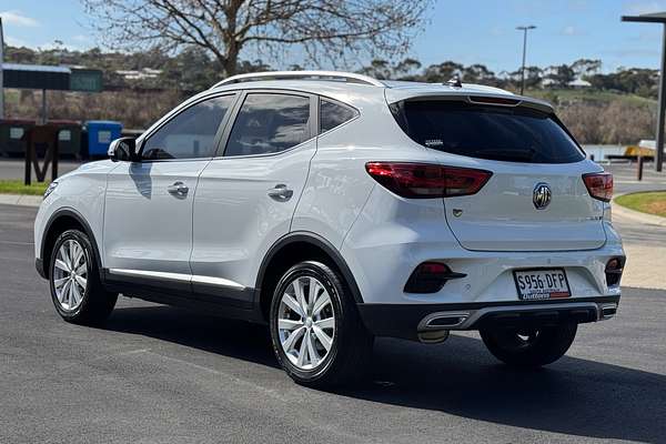 2023 MG ZST Core