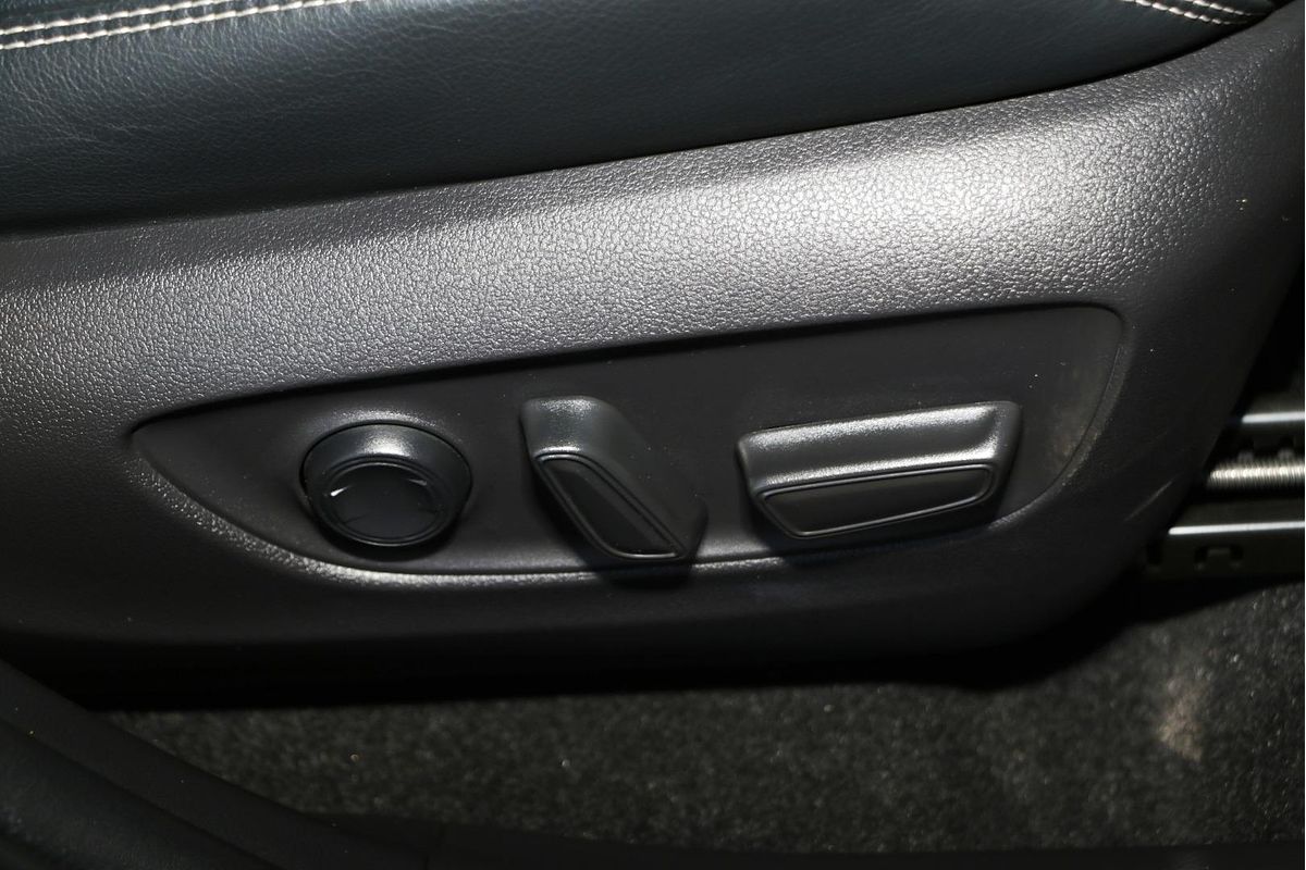 2021 Toyota RAV4 Cruiser AXAH52R
