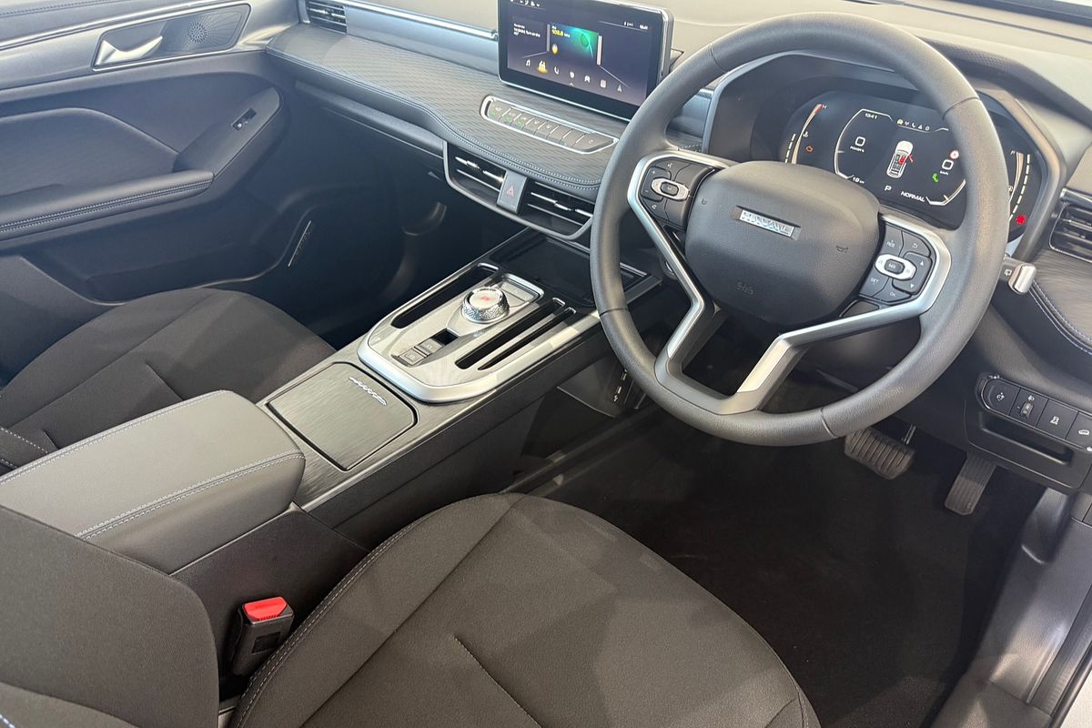 2025 GWM Haval Jolion Premium Hybrid A02