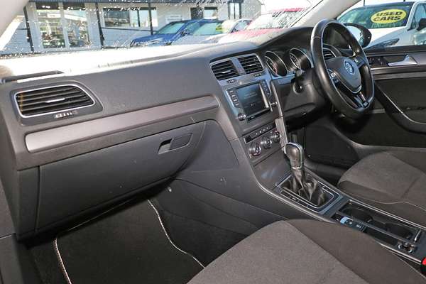 2016 Volkswagen Golf 92TSI Trendline 7