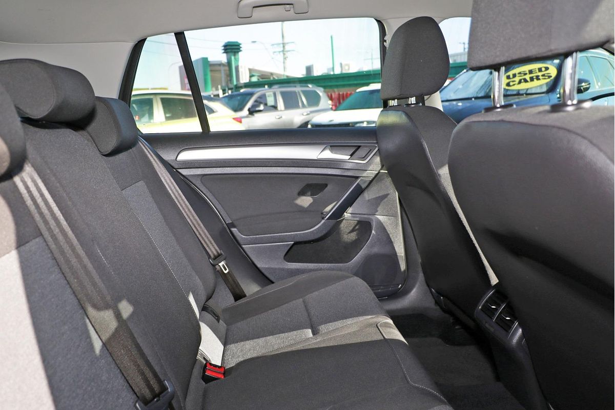 2016 Volkswagen Golf 92TSI Trendline 7