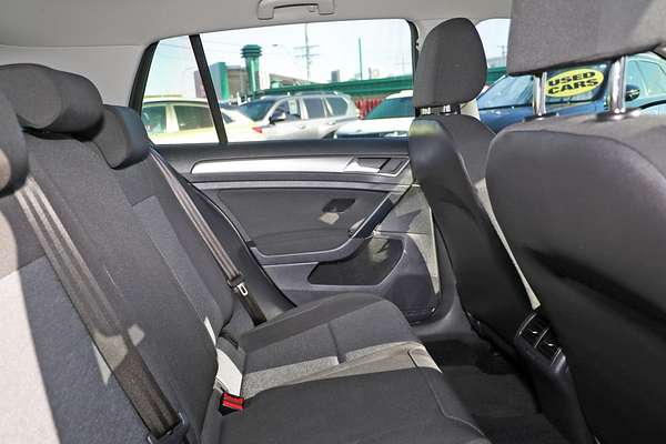 2016 Volkswagen Golf 92TSI Trendline 7