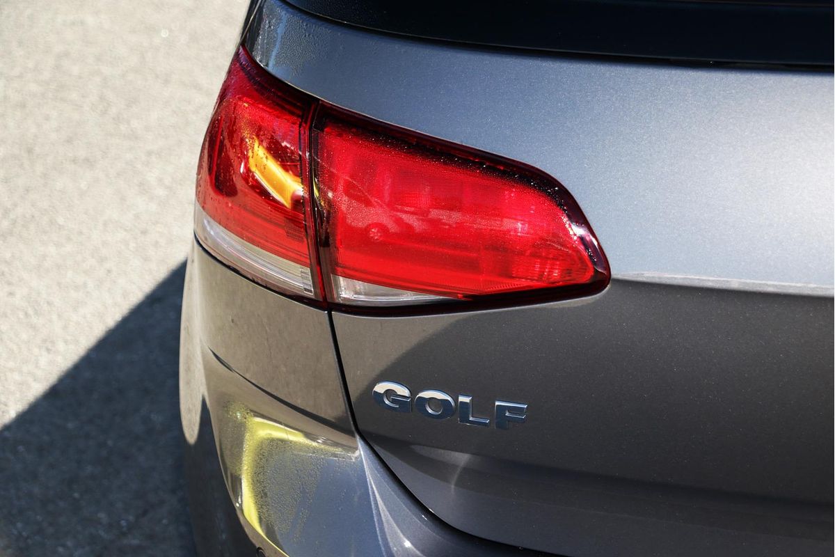 2016 Volkswagen Golf 92TSI Trendline 7
