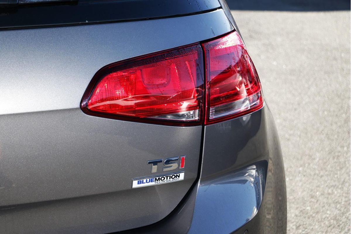 2016 Volkswagen Golf 92TSI Trendline 7