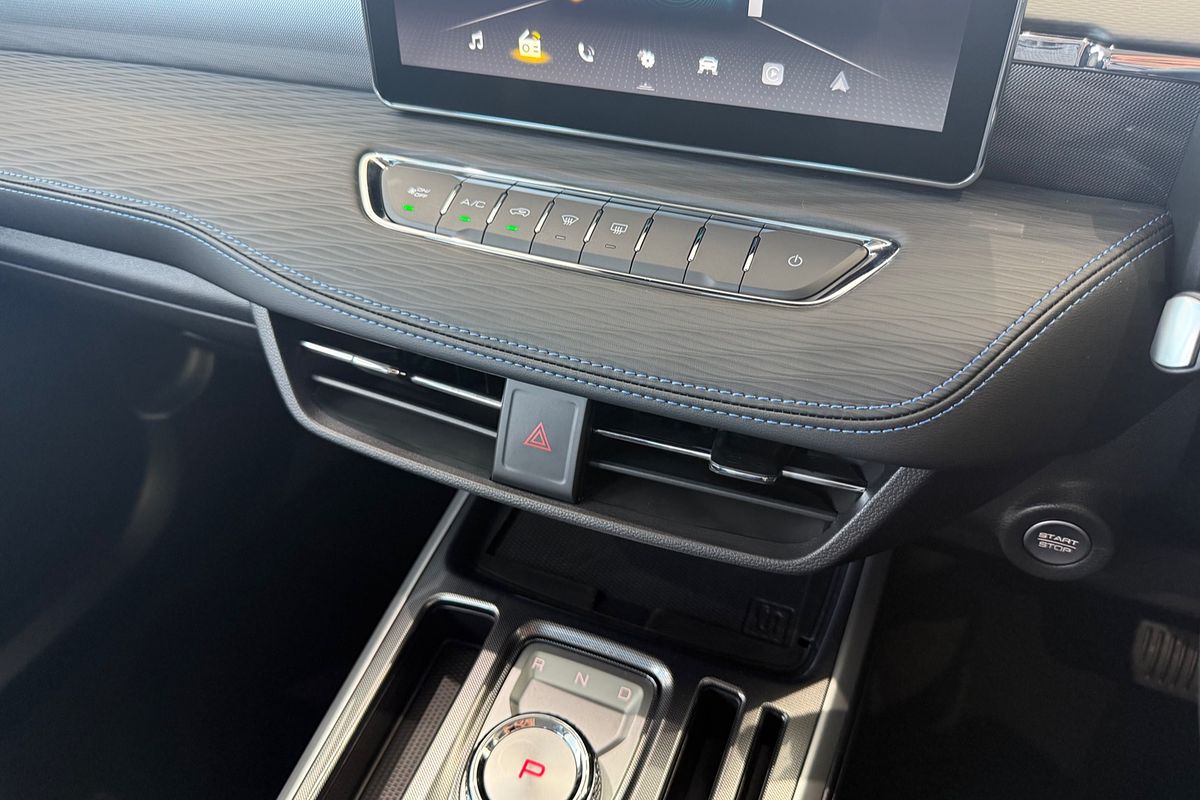 2025 GWM Haval Jolion Premium Hybrid A02