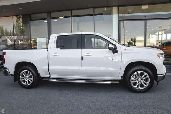 2025 Chevrolet Silverado 1500 LTZ Premium W/Tech Pack T1 4X4