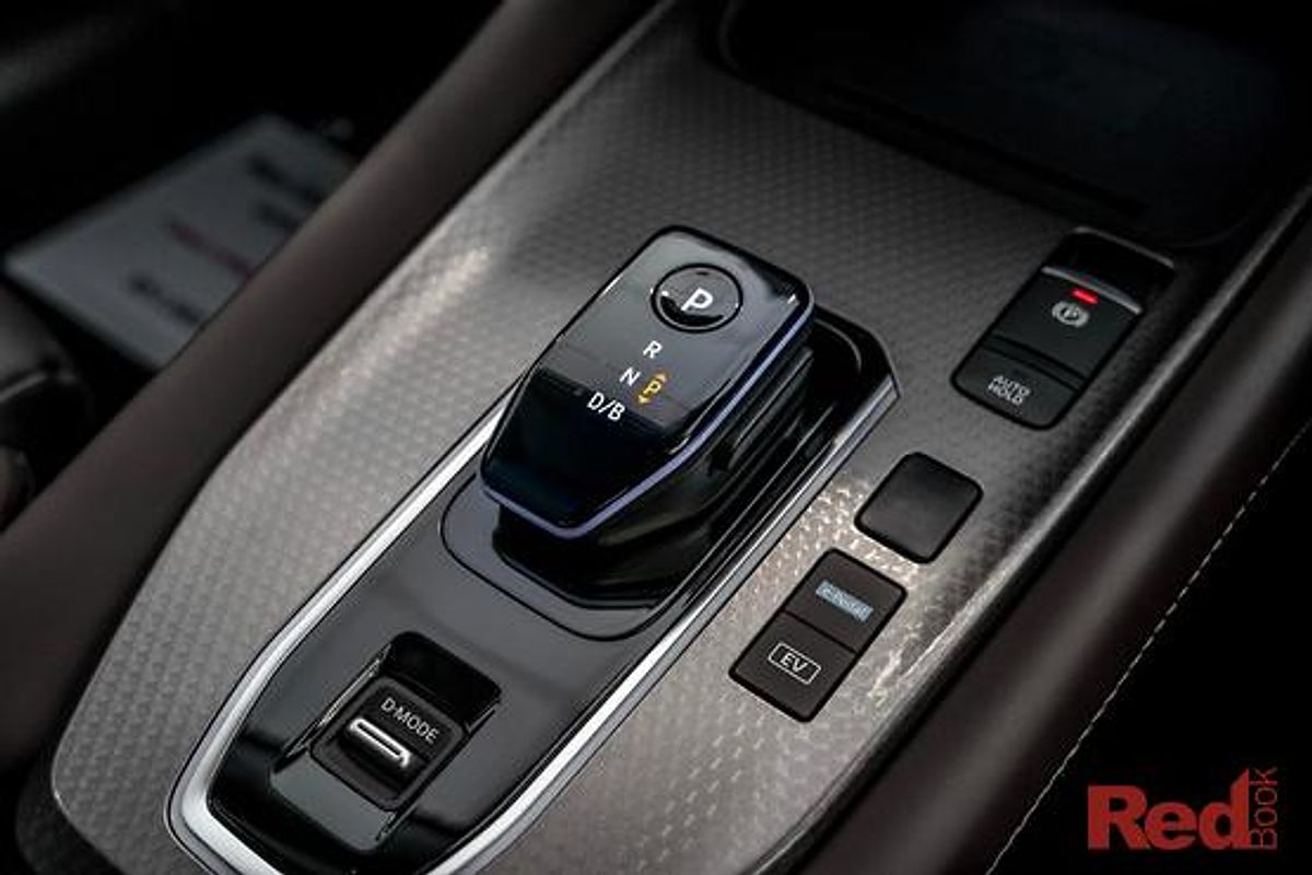 2025 Nissan QASHQAI Ti e-POWER J12