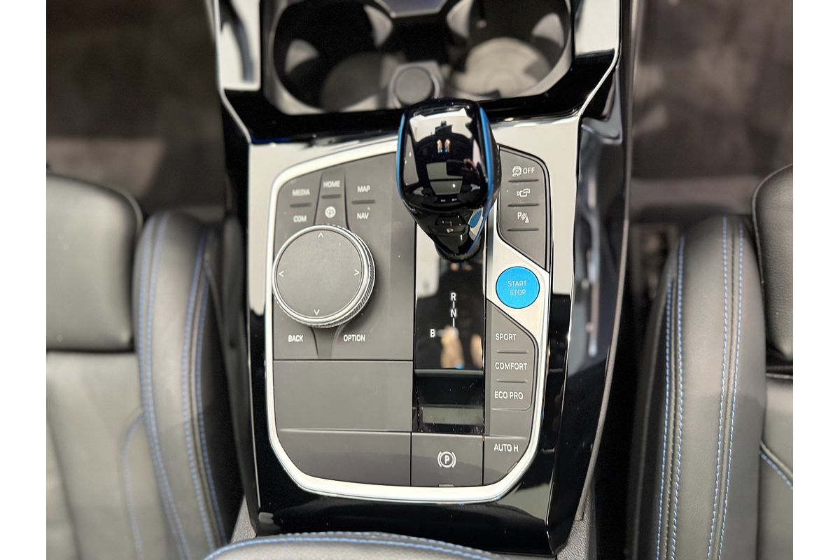 2022 BMW iX3 G08