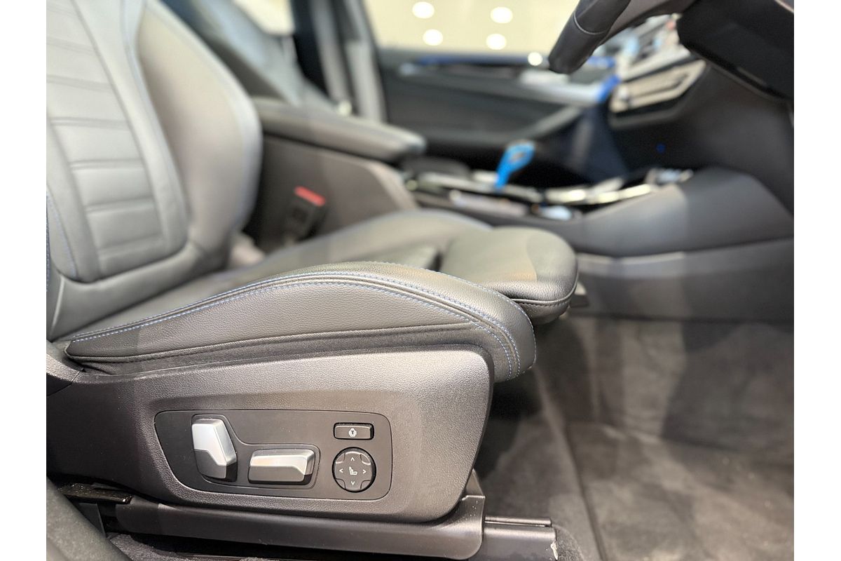 2022 BMW iX3 G08