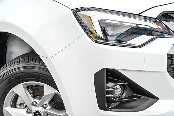 2025 Isuzu D-MAX LS-M 4X4