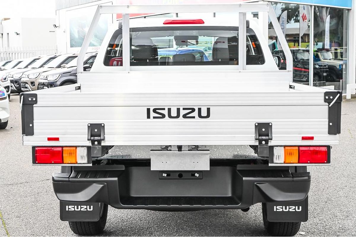2025 Isuzu D-MAX LS-M 4X4
