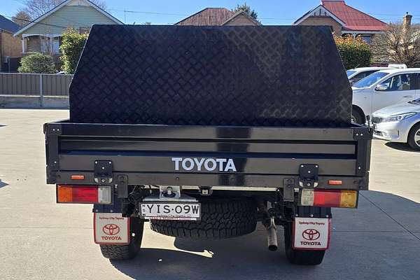 2018 Toyota Hilux SR GUN126R 4X4