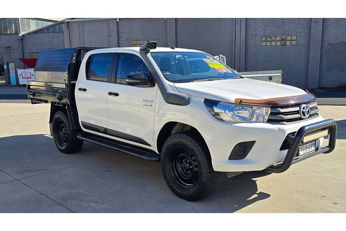 2018 Toyota Hilux SR GUN126R 4X4