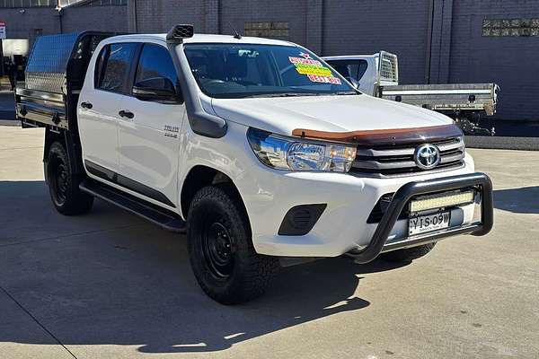 2018 Toyota Hilux SR GUN126R 4X4