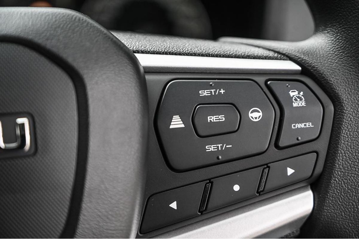 2025 Isuzu D-MAX LS-M 4X4