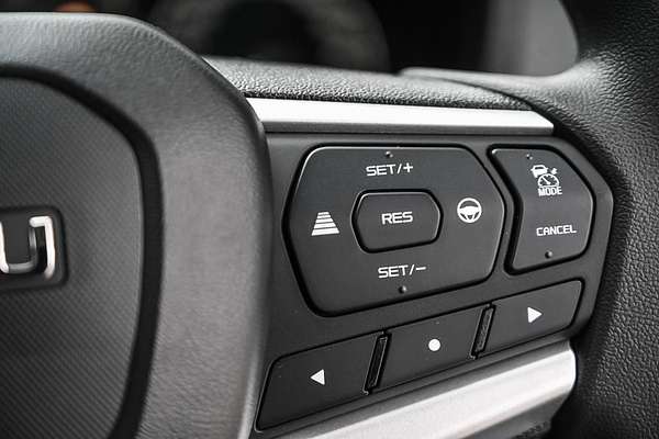 2025 Isuzu D-MAX LS-M 4X4