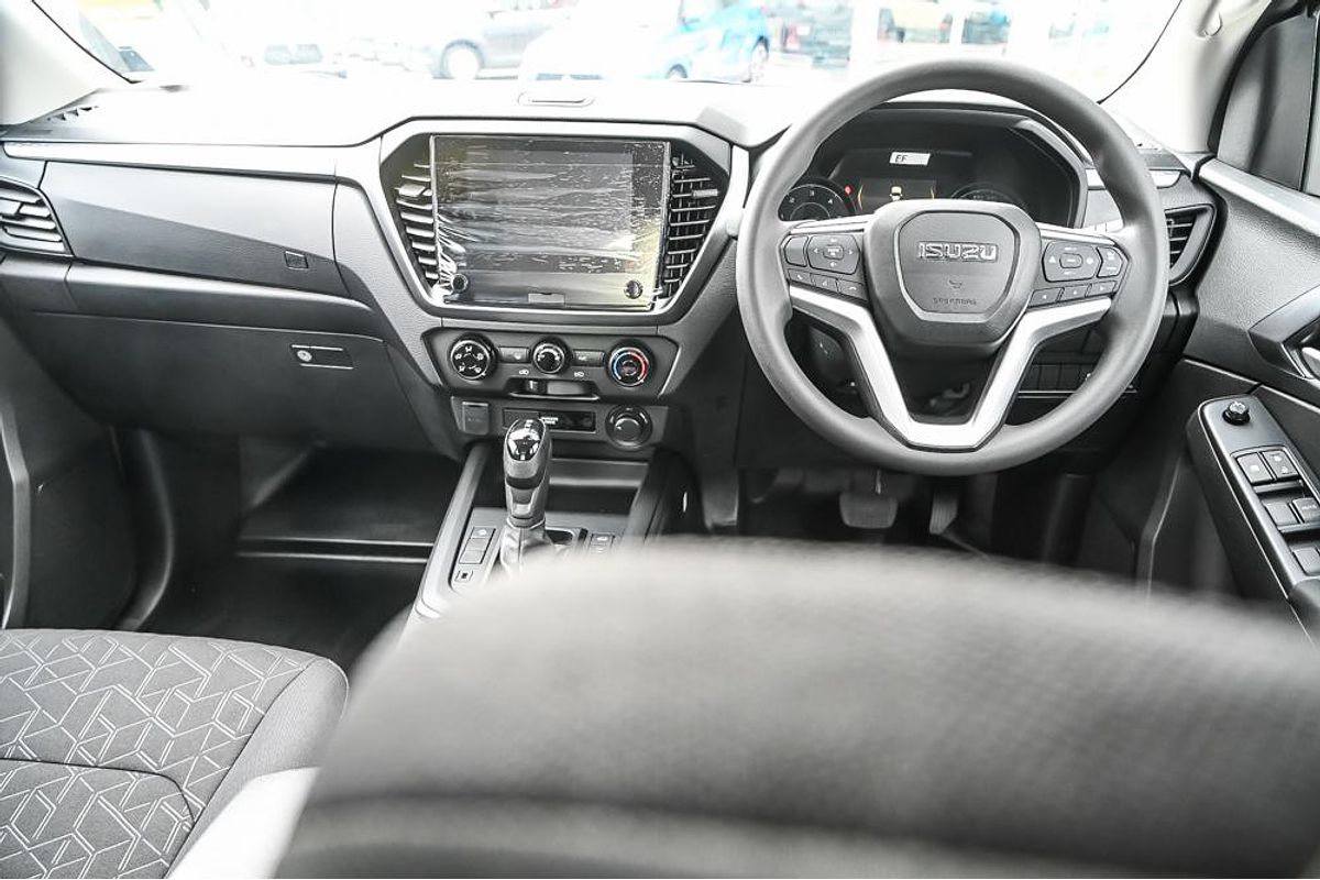 2025 Isuzu D-MAX LS-M 4X4