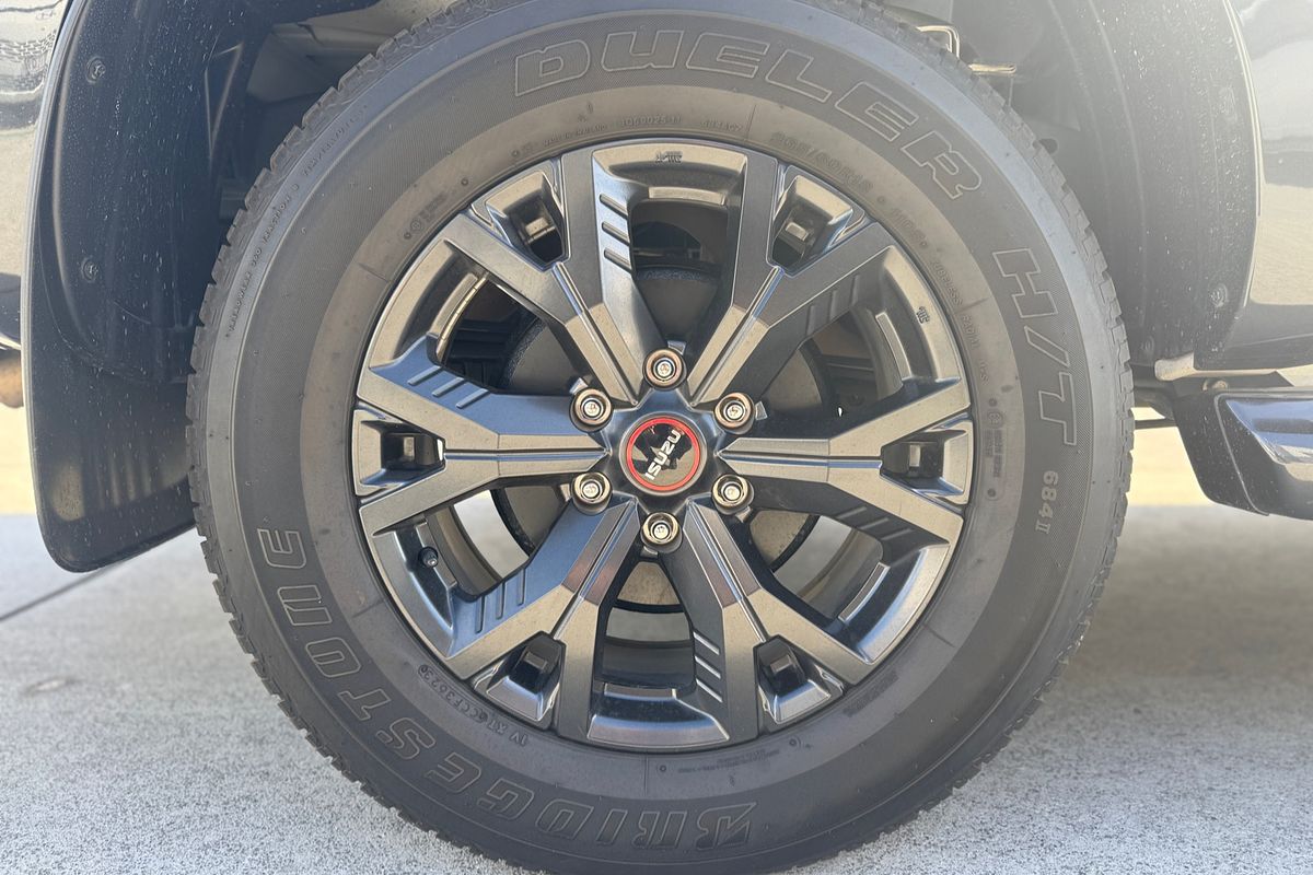 2023 Isuzu D-MAX X-TERRAIN 4X4