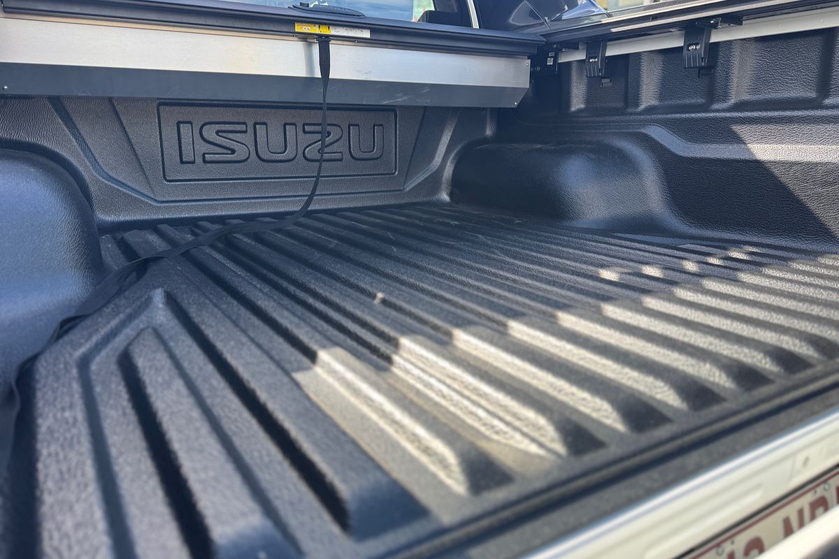 2023 Isuzu D-MAX X-TERRAIN 4X4