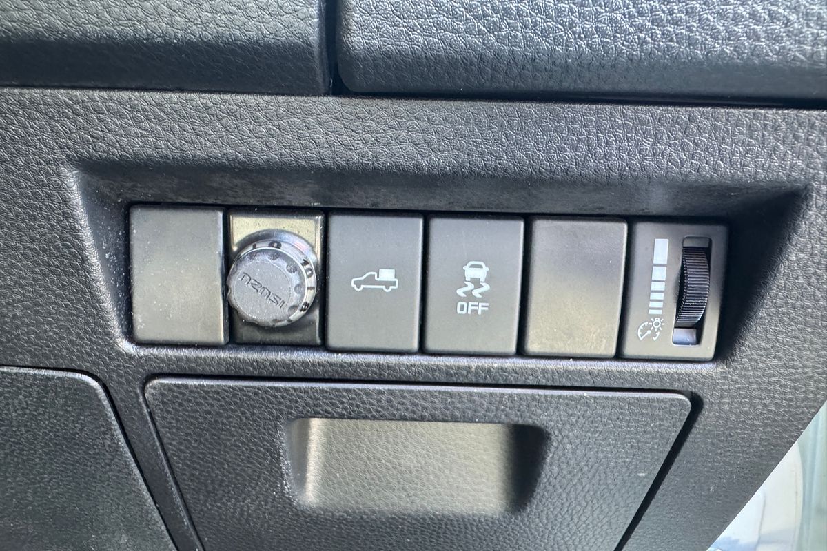 2023 Isuzu D-MAX X-TERRAIN 4X4